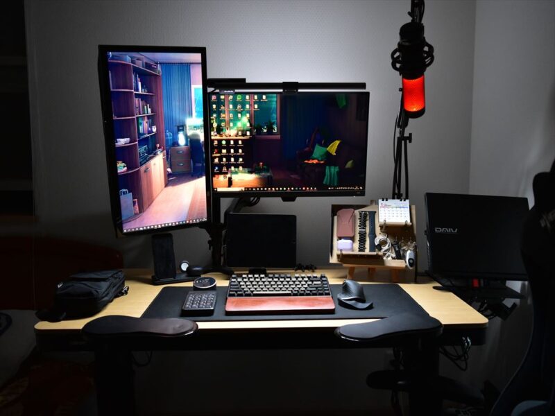 BenQ ScreenBar Haloの白色