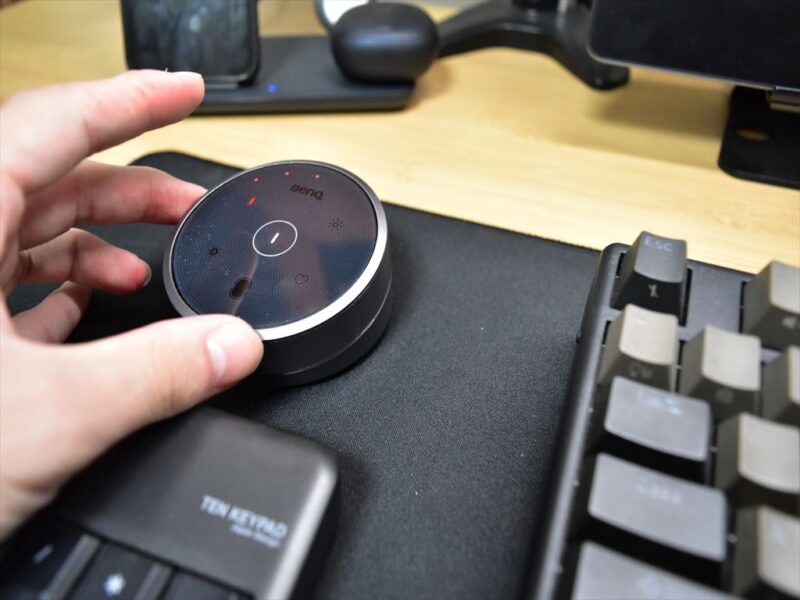 BenQ ScreenBar Haloのリモコン