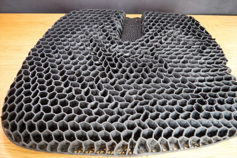 relaxheal ゲルクッション 本体の外観