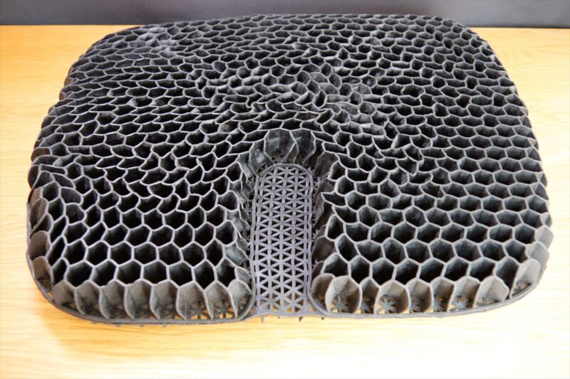 relaxheal ゲルクッション 本体の外観