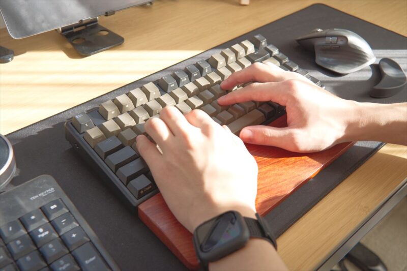 Niz Plum Micro82 軽やかで疲れにくい打ち心地