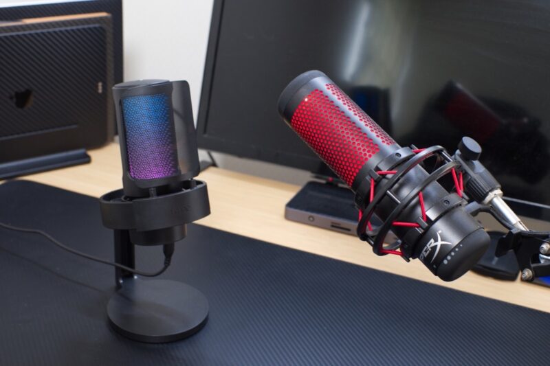 FIFINE AmpliGame A8とHyperX QuadCast