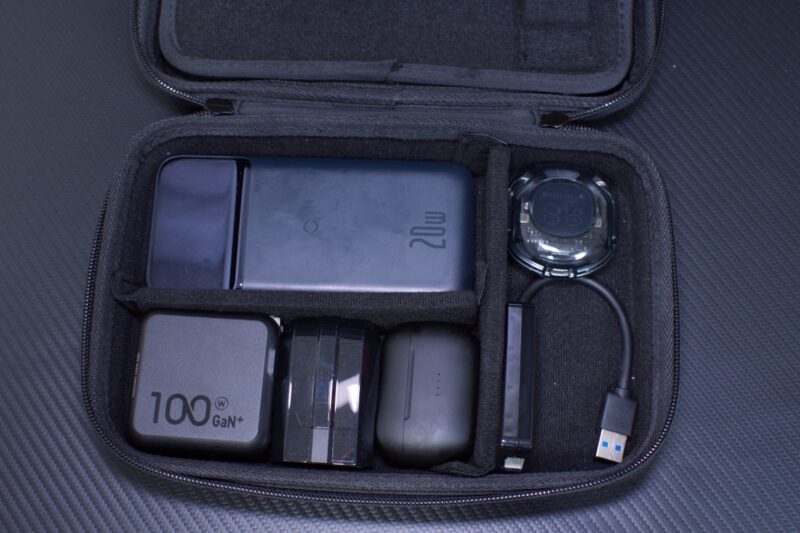 ProCase ガジェットポーチ